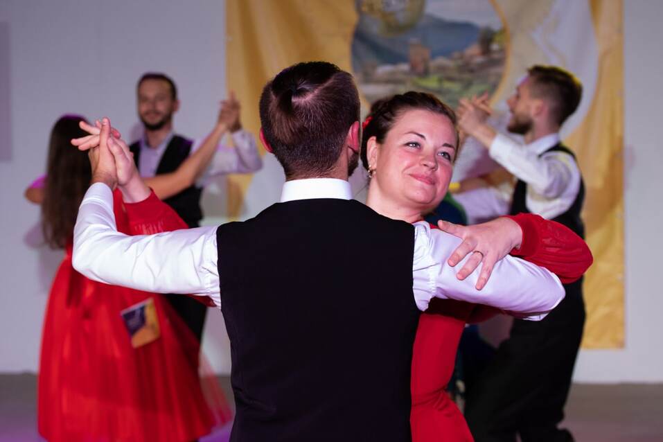 Танго, вальс и бачата. Танцуйте в удовольствие с GallaDance 8 Танго, вальс и бачата. Танцуйте в удовольствие с GallaDance 8