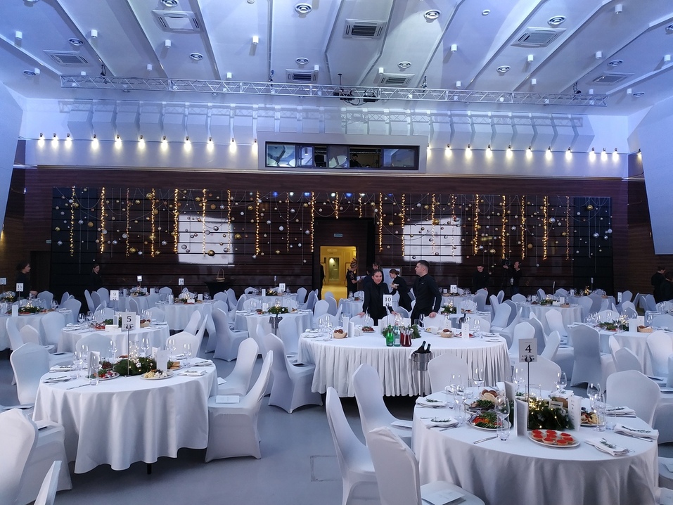 Это коронавирус отменили, а Новый год — нет. Где встретить главный зимний праздник? 1 Это коронавирус отменили, а Новый год — нет. Где встретить главный зимний праздник? 1