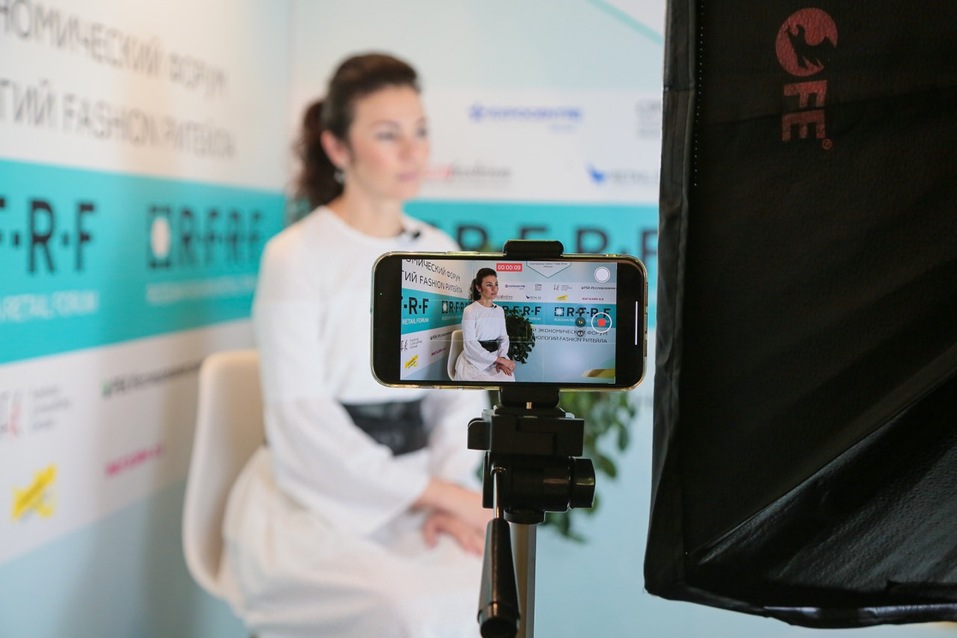 Масштабный бизнес форум выставки СРМ открыл сезон 1 Масштабный бизнес форум выставки СРМ открыл сезон 1