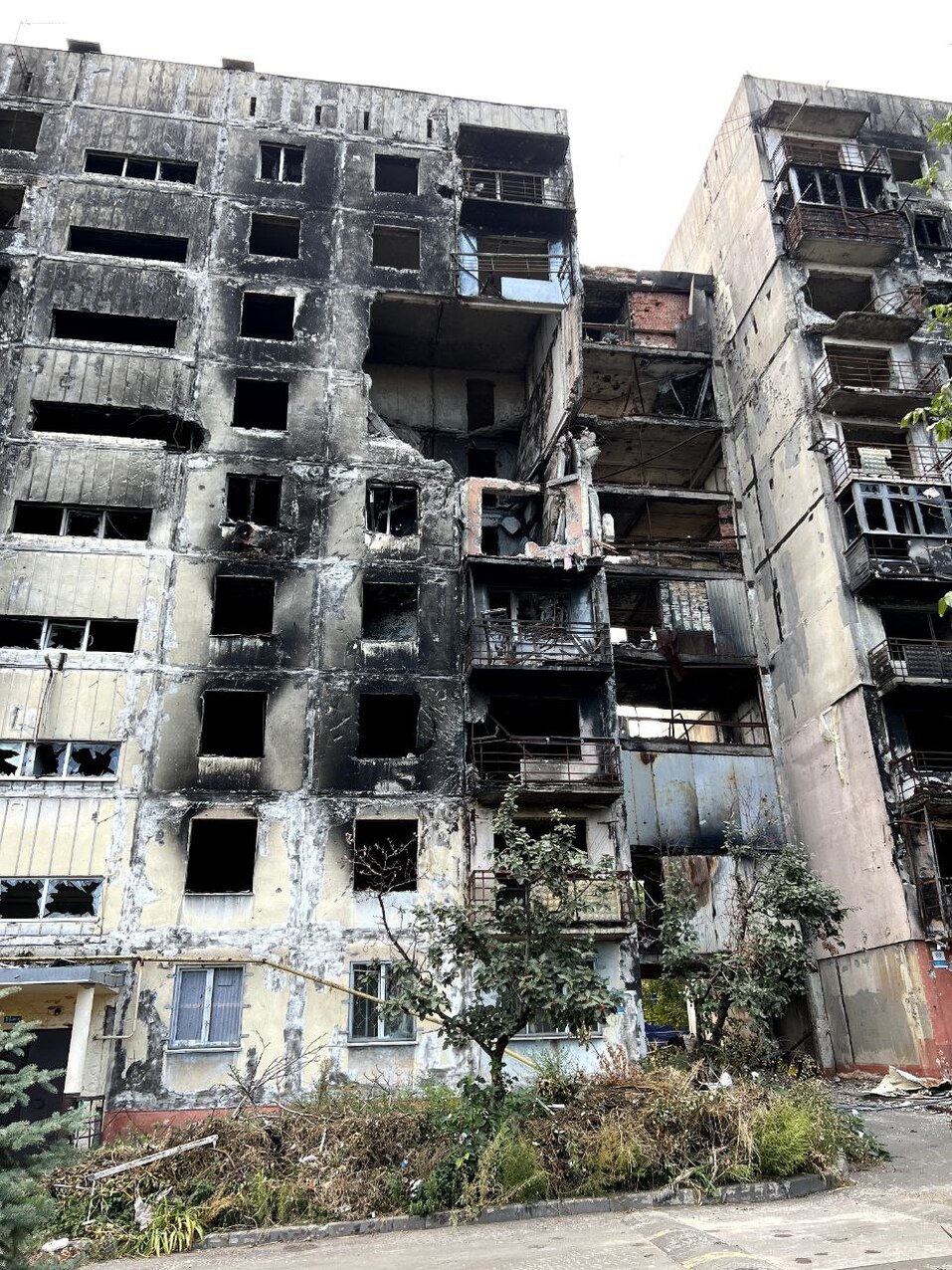 «Почти в каждой квартире своя боль и слезы»: Денис Главинский рассказал о поездке в ДНР 3 «Почти в каждой квартире своя боль и слезы»: Денис Главинский рассказал о поездке в ДНР 3