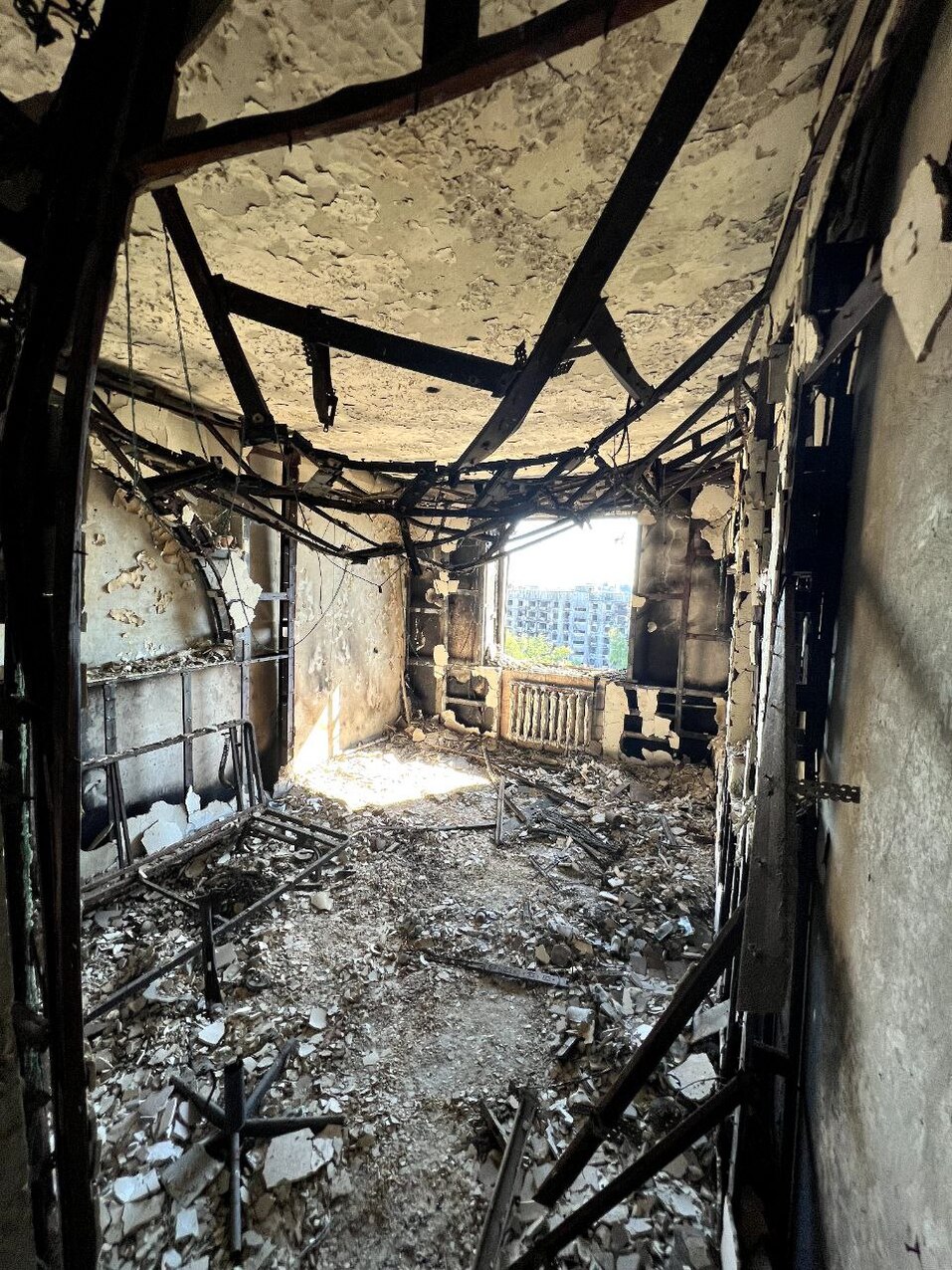 «Почти в каждой квартире своя боль и слезы»: Денис Главинский рассказал о поездке в ДНР 7 «Почти в каждой квартире своя боль и слезы»: Денис Главинский рассказал о поездке в ДНР 7