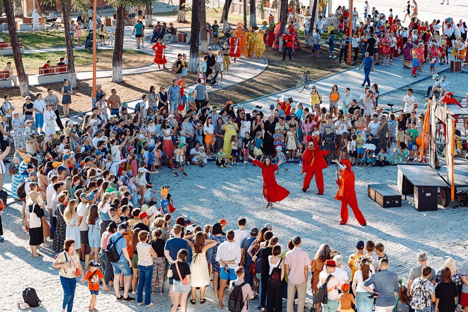 «Надо не решать вопросы по углам в черной комнате, а открыто говорить, что мы делаем» 4 «Надо не решать вопросы по углам в черной комнате, а открыто говорить, что мы делаем» 4