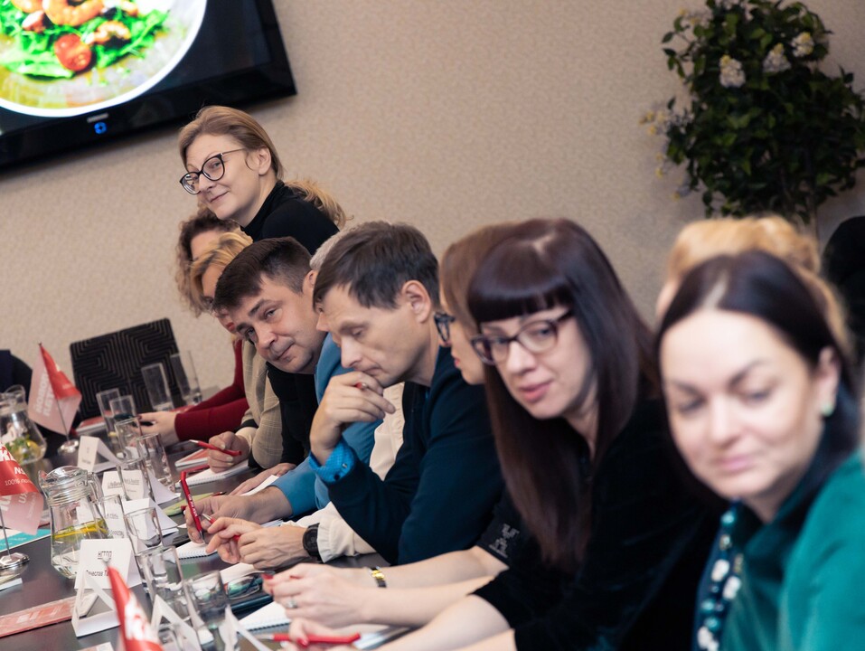 Определилась еще одна тройка номинантов премии «Человек года» 27 Определилась еще одна тройка номинантов премии «Человек года» 27