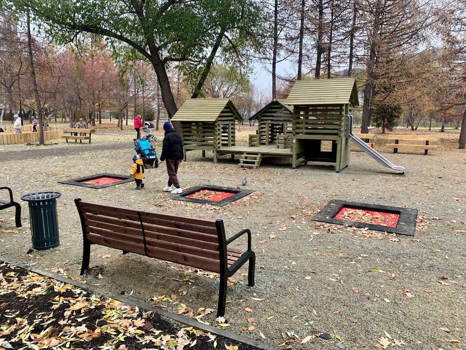 Власти Челябинска показали новый сквер на набережной. Фото 4 Власти Челябинска показали новый сквер на набережной. Фото 4