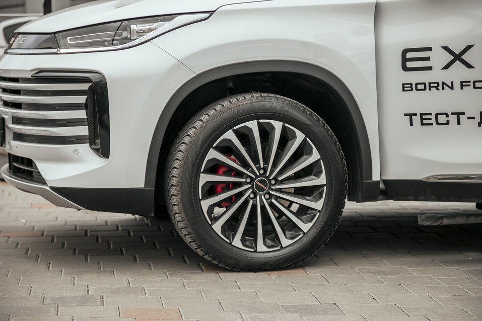 «Берут, чтобы спать спокойно»: как китайский премиум завоевывает автомобильный рынок 3 «Берут, чтобы спать спокойно»: как китайский премиум завоевывает автомобильный рынок 3