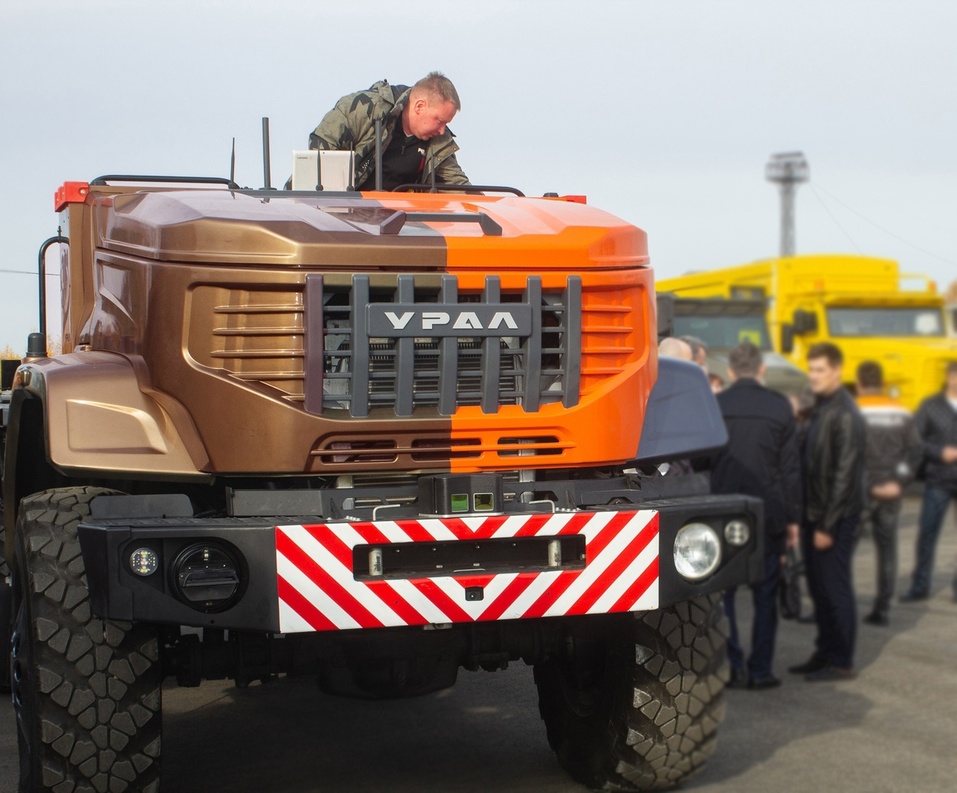 На автозаводе «Урал» собрали электромобиль и беспилотный грузовик. Фото 3 На автозаводе «Урал» собрали электромобиль и беспилотный грузовик. Фото 3