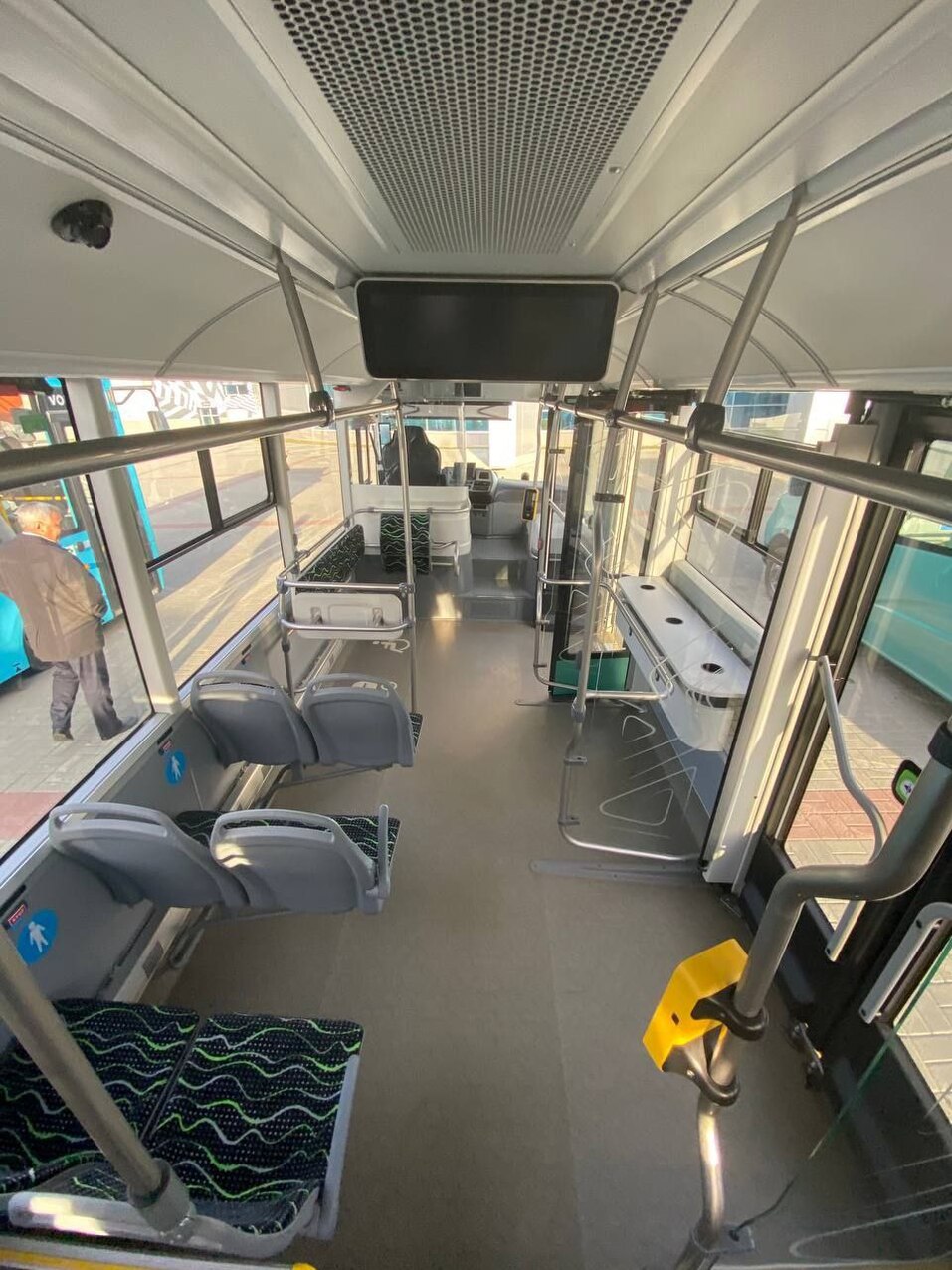 В Челябинске на выставке показали автобусы, которые придут на смену маршруткам. Фото 2 В Челябинске на выставке показали автобусы, которые придут на смену маршруткам. Фото 2