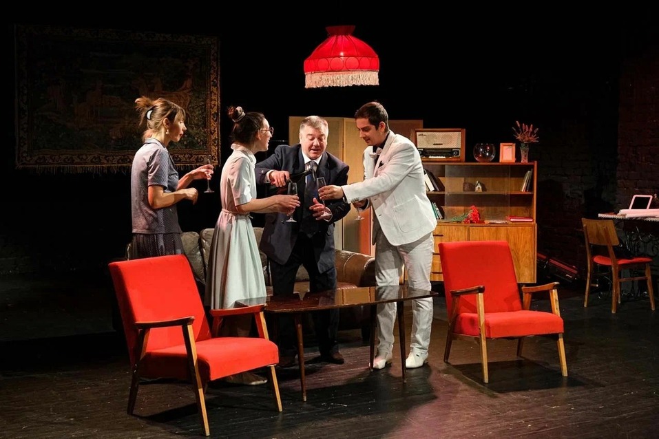 Микс классики и попсы, два фестиваля и местные премьеры. Афиша ноября в Новосибирске 6 Микс классики и попсы, два фестиваля и местные премьеры. Афиша ноября в Новосибирске 6