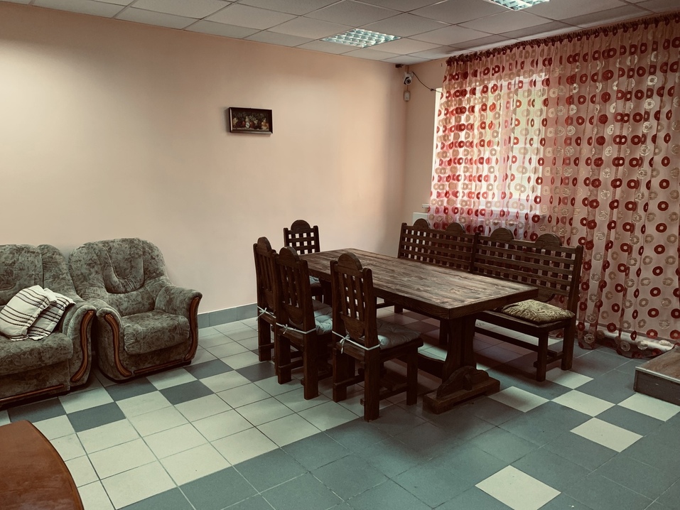 В Челябинской области продают загородный комплекс с бассейном и коттеджами 4 В Челябинской области продают загородный комплекс с бассейном и коттеджами 4