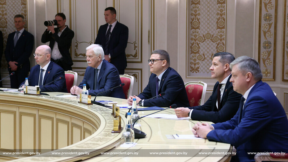 Александр Лукашенко: «В проведении реформ Челябинская область идет по пути Беларуси» 2 Александр Лукашенко: «В проведении реформ Челябинская область идет по пути Беларуси» 2