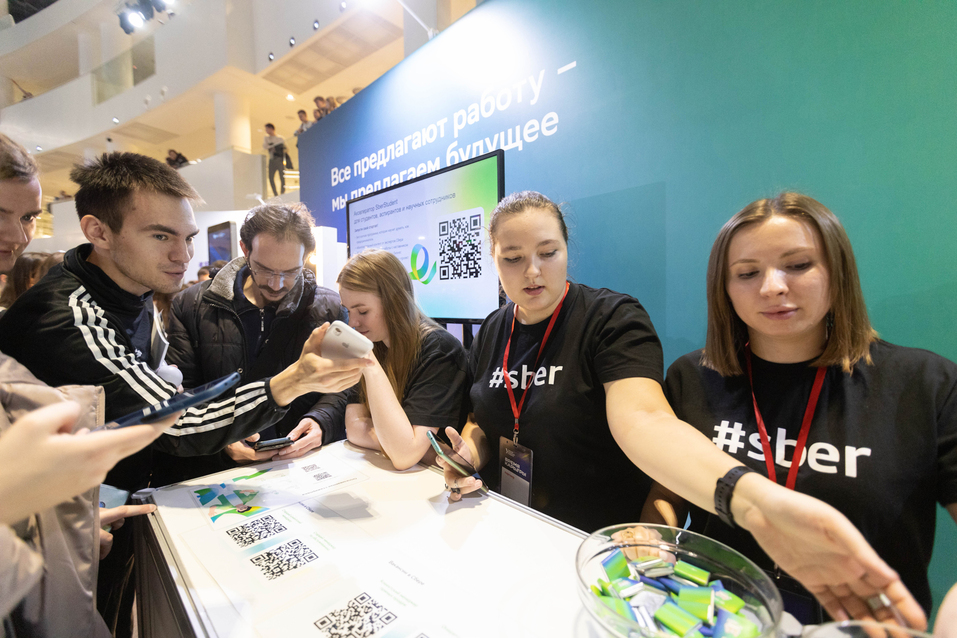 Уральские работодатели и УрФУ провели мастер-классы и собеседования для 6 тыс. студентов 3 Уральские работодатели и УрФУ провели мастер-классы и собеседования для 6 тыс. студентов 3