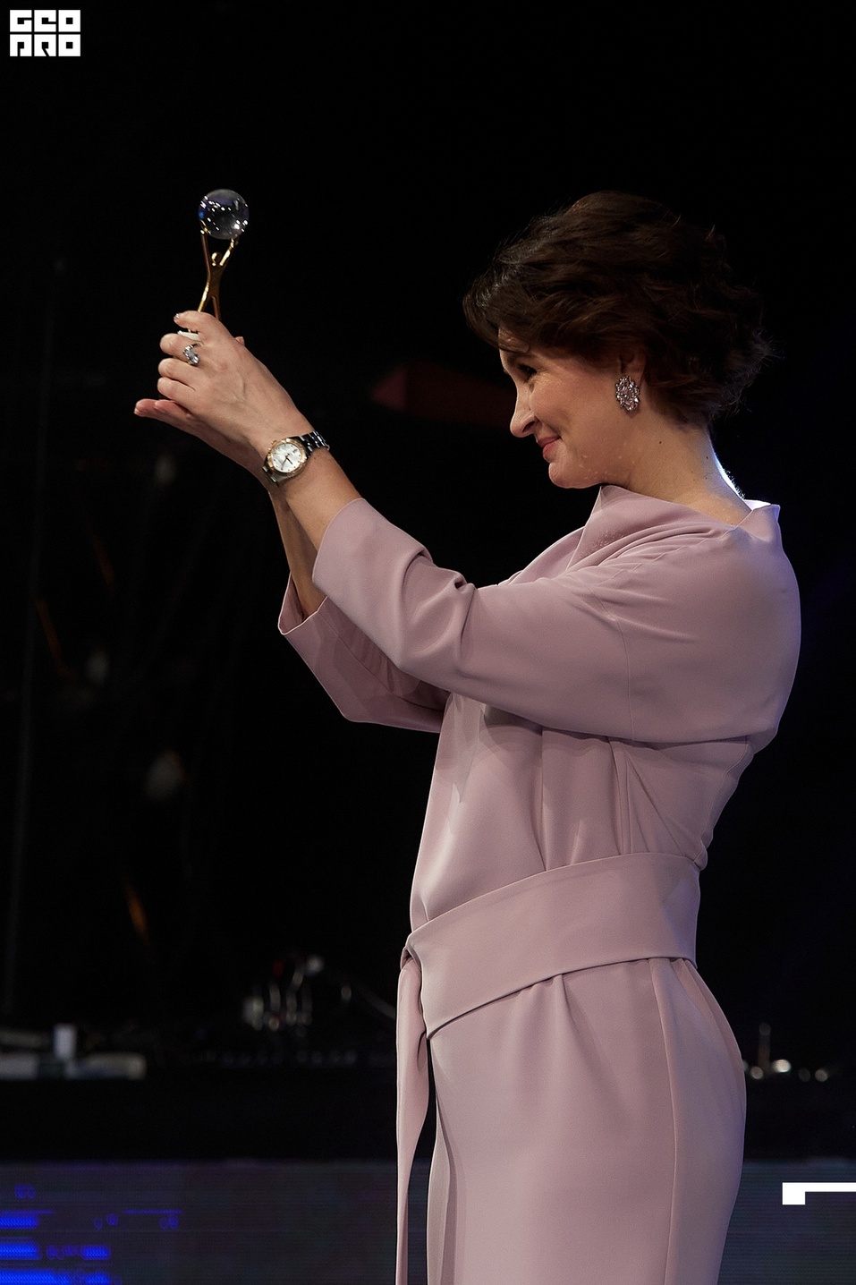 Роскошный black tie: что надеть на вручение премии «Человек года» в Челябинске
2 Роскошный black tie: что надеть на вручение премии «Человек года» в Челябинске
2