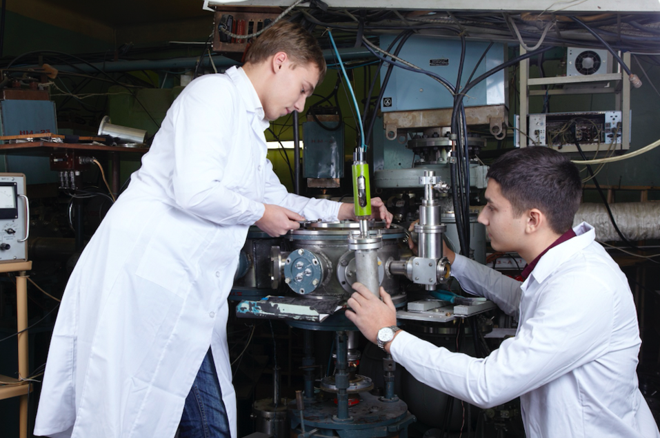 Виктор Кокшаров: «Готовим «инженерный спецназ» совместно с предприятиями» 3 Виктор Кокшаров: «Готовим «инженерный спецназ» совместно с предприятиями» 3