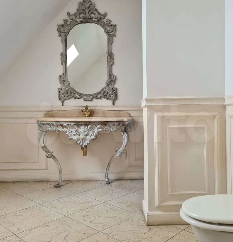 В Челябинске продаётся элитный коттедж возле городского бора 6 В Челябинске продаётся элитный коттедж возле городского бора 6