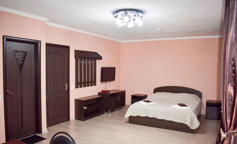 В Челябинске выставили на продажу ресторан у Никольской рощи 3 В Челябинске выставили на продажу ресторан у Никольской рощи 3