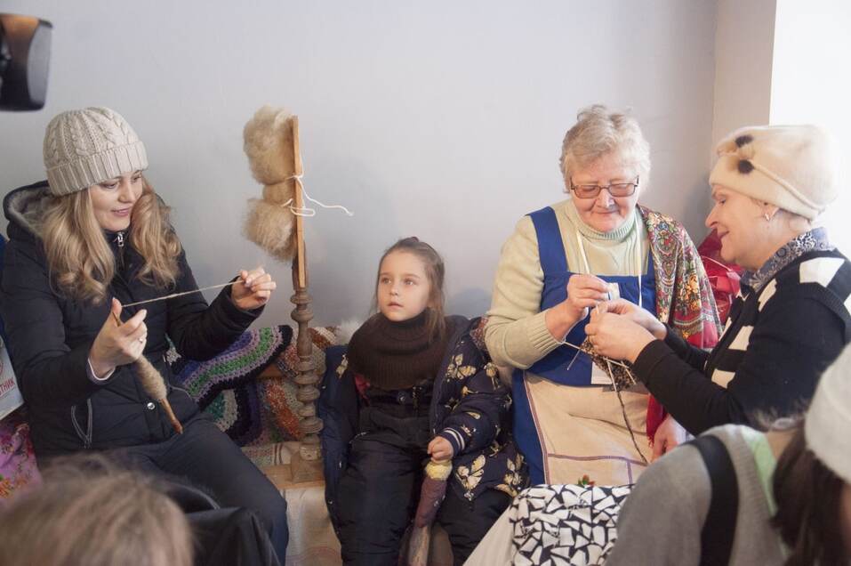 Южноуральцев приглашают на фестиваль народного творчества и ремесел «Уральские валенки»
5 Южноуральцев приглашают на фестиваль народного творчества и ремесел «Уральские валенки»
5