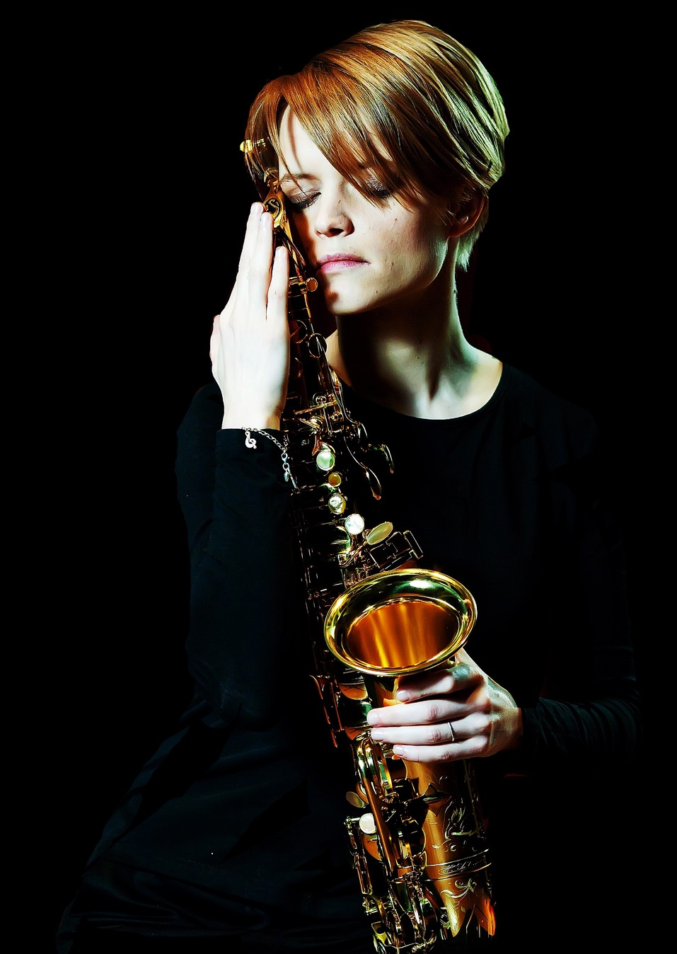 Новосибирск культурный начинает погружать в новогоднее настроение. Афиша декабря 5 Новосибирск культурный начинает погружать в новогоднее настроение. Афиша декабря 5