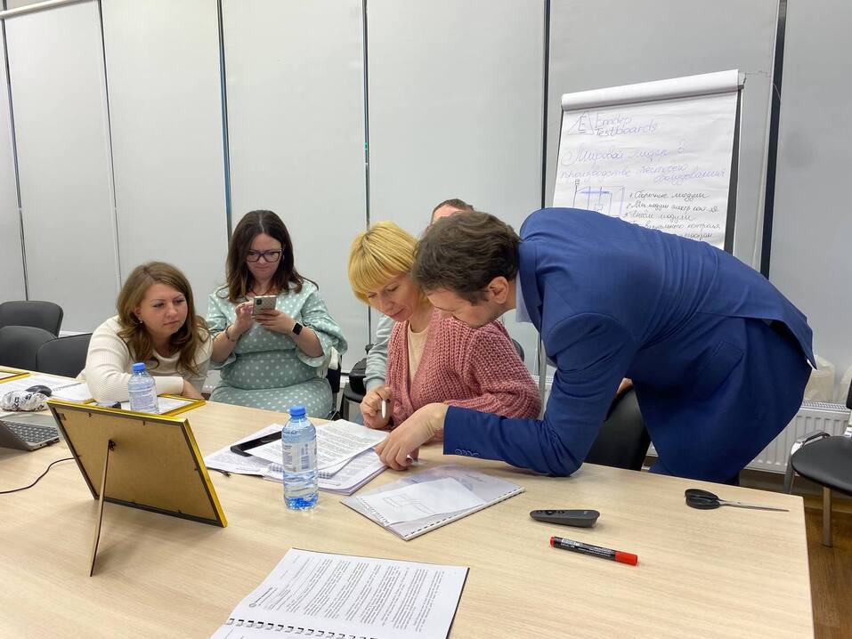 Десять нижегородских компаний-экспортеров прошли обучение по программе «Экспортный форсаж» 1 Десять нижегородских компаний-экспортеров прошли обучение по программе «Экспортный форсаж» 1