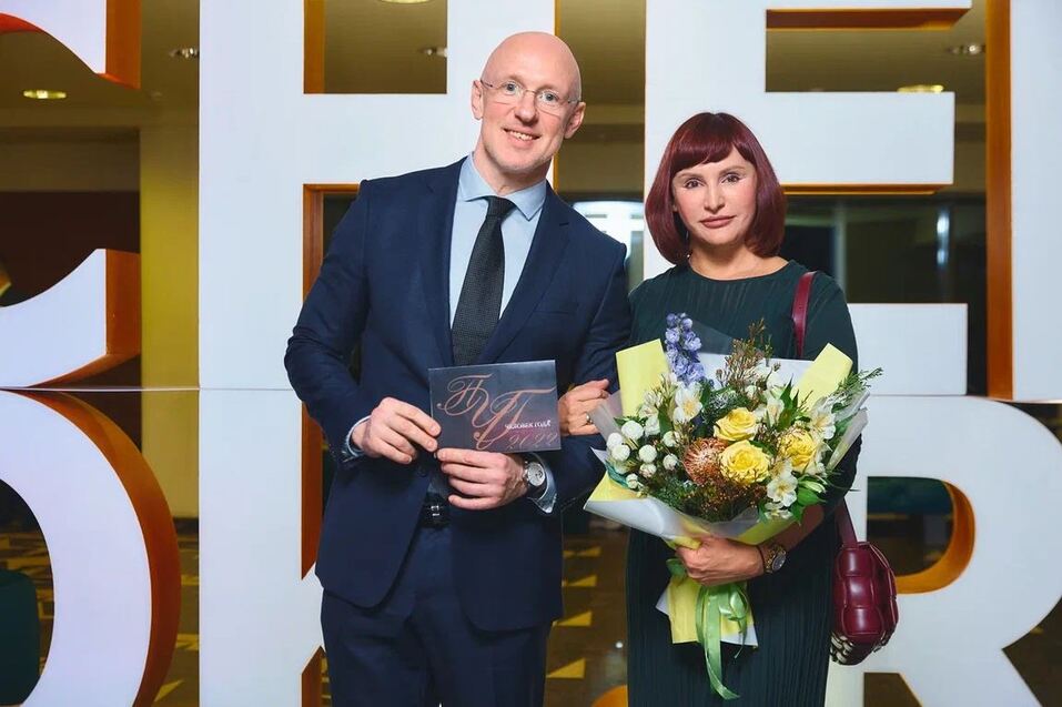 «Яркий драйвер в первый день зимы»: как прошла церемония премии «Человек года — 2022» 39 «Яркий драйвер в первый день зимы»: как прошла церемония премии «Человек года — 2022» 39