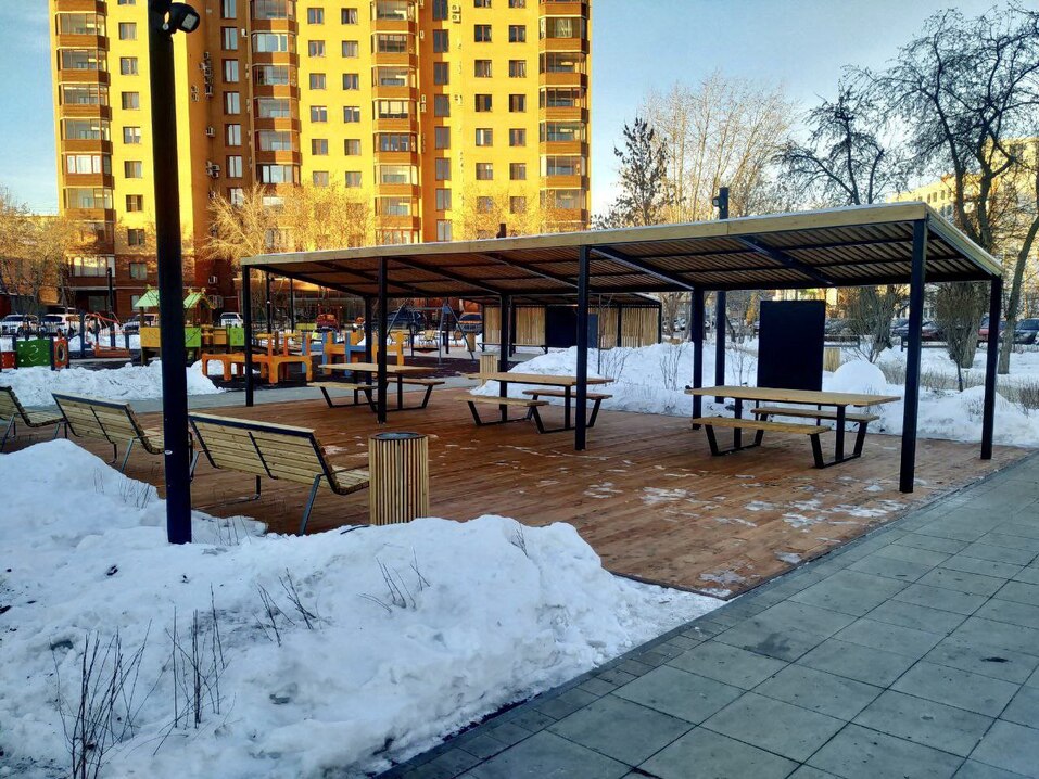Открытие — весной: в Челябинске появился первый инклюзивный сквер. Фото 1 Открытие — весной: в Челябинске появился первый инклюзивный сквер. Фото 1