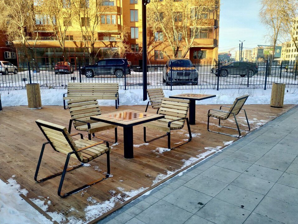 Открытие — весной: в Челябинске появился первый инклюзивный сквер. Фото 2 Открытие — весной: в Челябинске появился первый инклюзивный сквер. Фото 2