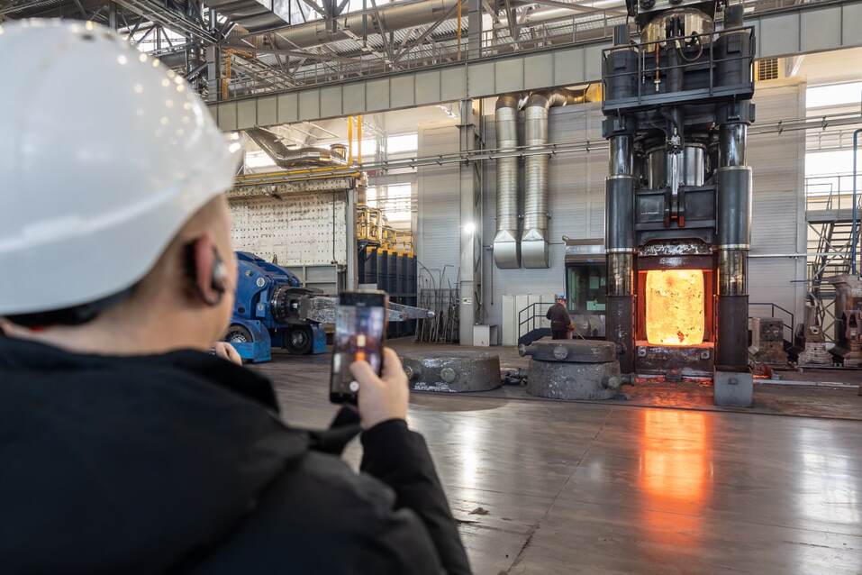 Челябинские предприятия посетила делегация «Газпрома» 1 Челябинские предприятия посетила делегация «Газпрома» 1