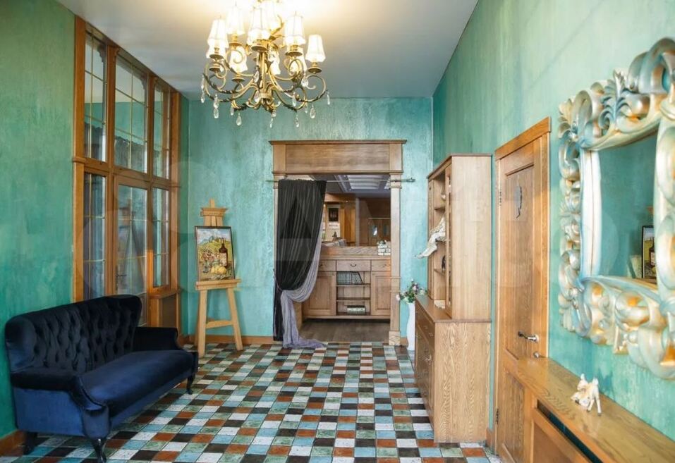 В центре Челябинска продают ресторан за 68 млн рублей 3 В центре Челябинска продают ресторан за 68 млн рублей 3