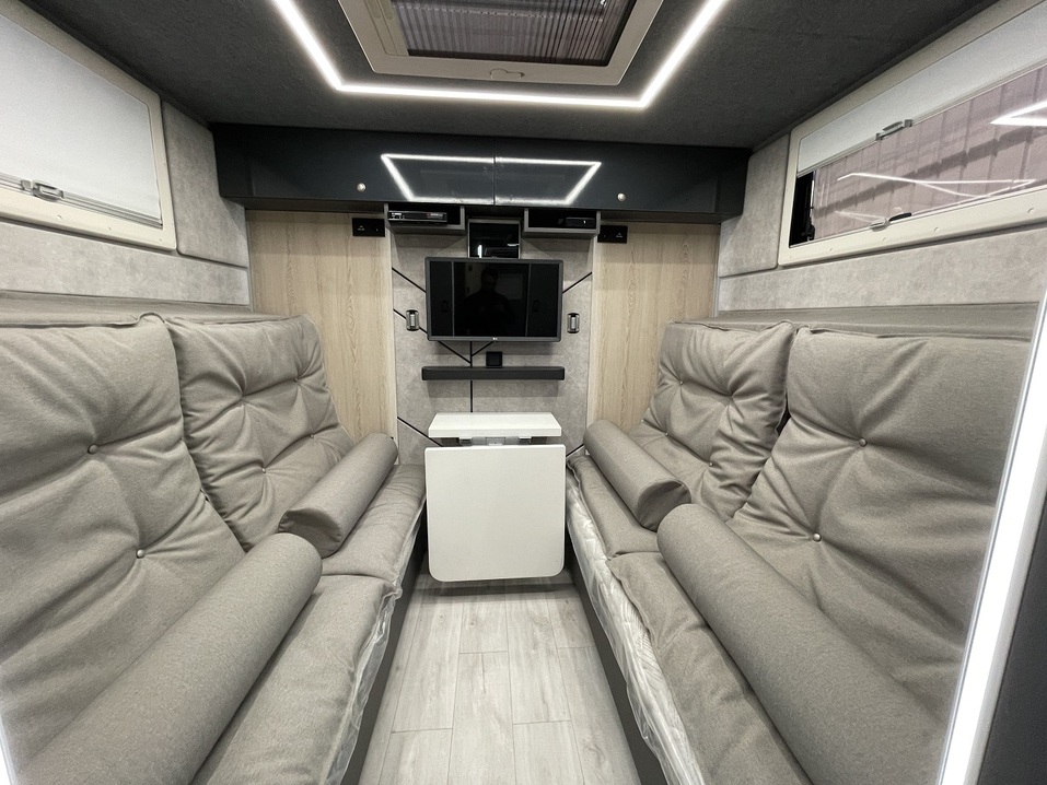 В Челябинской области создали люкс-автодом для автономного существования 4 В Челябинской области создали люкс-автодом для автономного существования 4