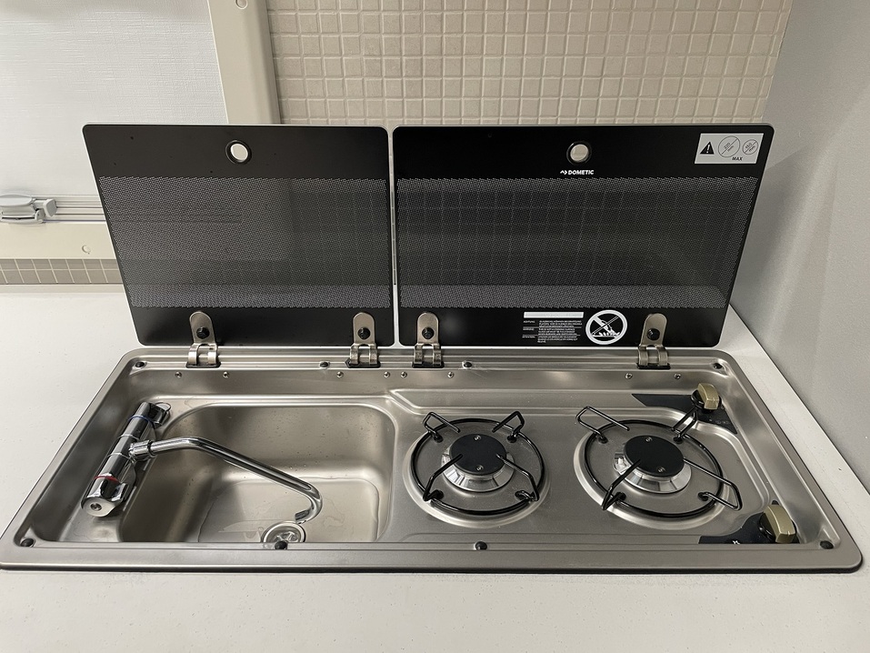 В Челябинской области создали люкс-автодом для автономного существования 2 В Челябинской области создали люкс-автодом для автономного существования 2