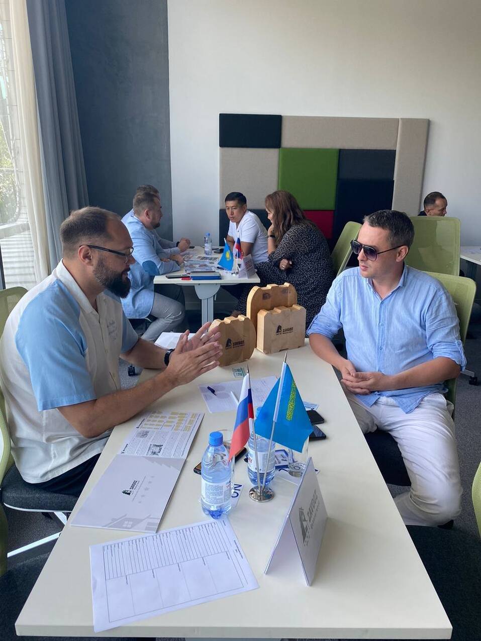 Самостоятельный выход на экспорт более трудный и долгий. Лучше воспользоваться поддержкой 2 Самостоятельный выход на экспорт более трудный и долгий. Лучше воспользоваться поддержкой 2