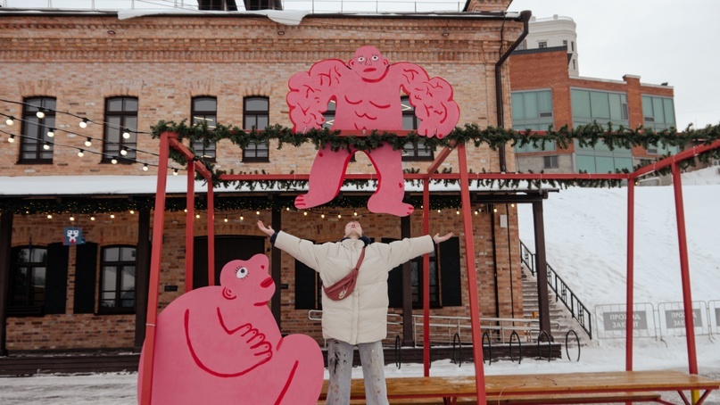 Такие фигуры в мороз появились на берегу Туры Такие фигуры в мороз появились на берегу Туры