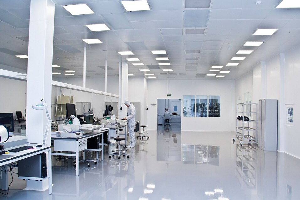 Виктор Гринь, генеральный директор ООО «МЗМО»: «Мы с оптимизмом смотрим в будущее» 1 Виктор Гринь, генеральный директор ООО «МЗМО»: «Мы с оптимизмом смотрим в будущее» 1