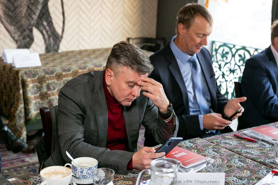 «Санкции — не против отдельного банка, а против всего финансового сектора»
2 «Санкции — не против отдельного банка, а против всего финансового сектора»
2