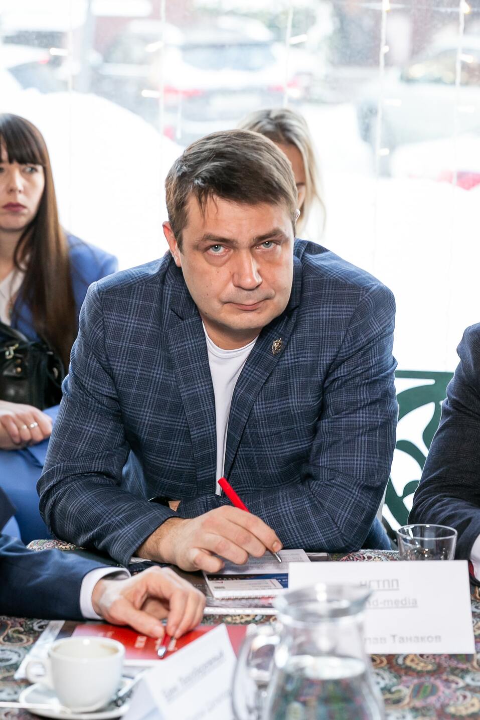 «Санкции — не против отдельного банка, а против всего финансового сектора»
7 «Санкции — не против отдельного банка, а против всего финансового сектора»
7