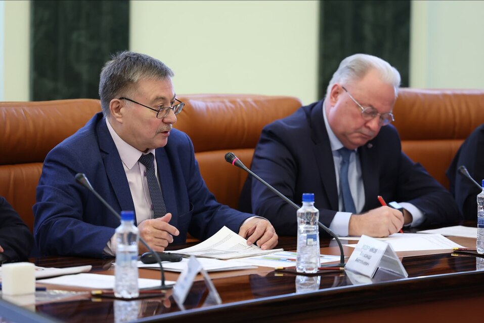 Алексей Текслер поставил задачи ректорам челябинских вузов 1 Алексей Текслер поставил задачи ректорам челябинских вузов 1