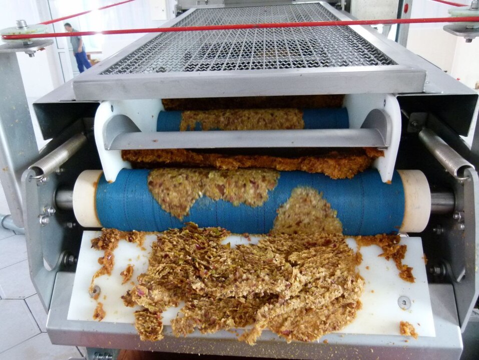 В Челябинской области начали выпускать яблочный сок 4 В Челябинской области начали выпускать яблочный сок 4