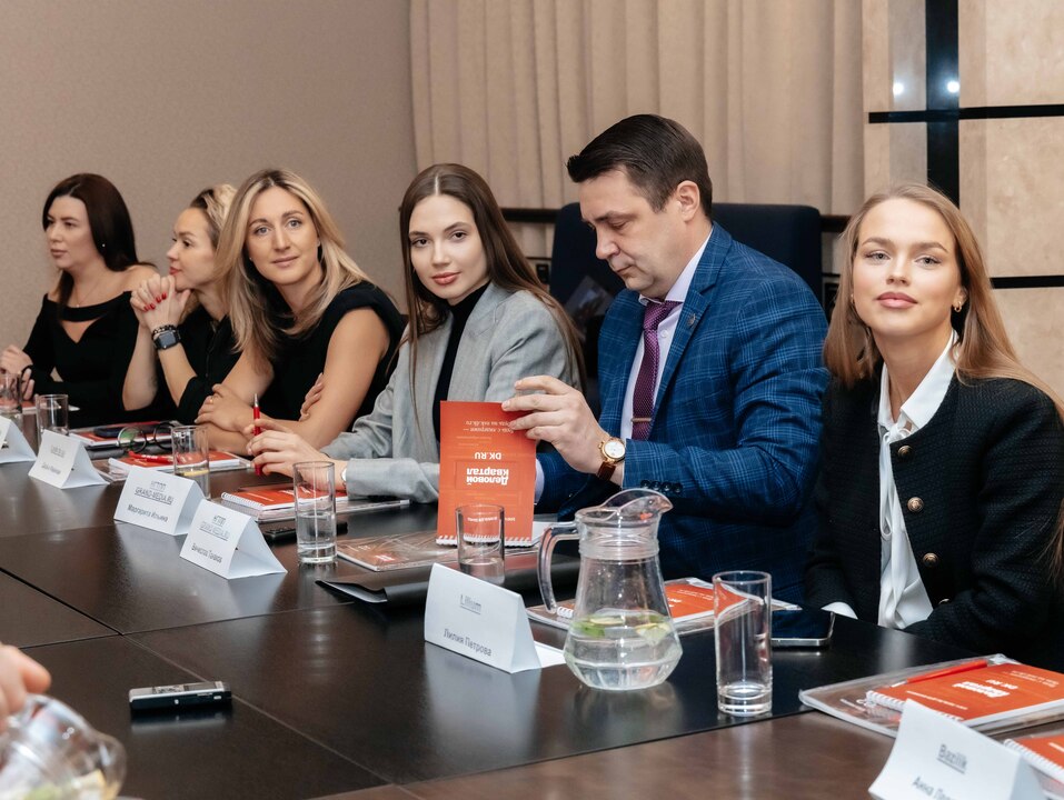 «Мы проигрываем Китаю уже на старте»
 13 «Мы проигрываем Китаю уже на старте»
 13