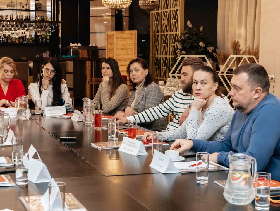 «Мы проигрываем Китаю уже на старте»
 21 «Мы проигрываем Китаю уже на старте»
 21