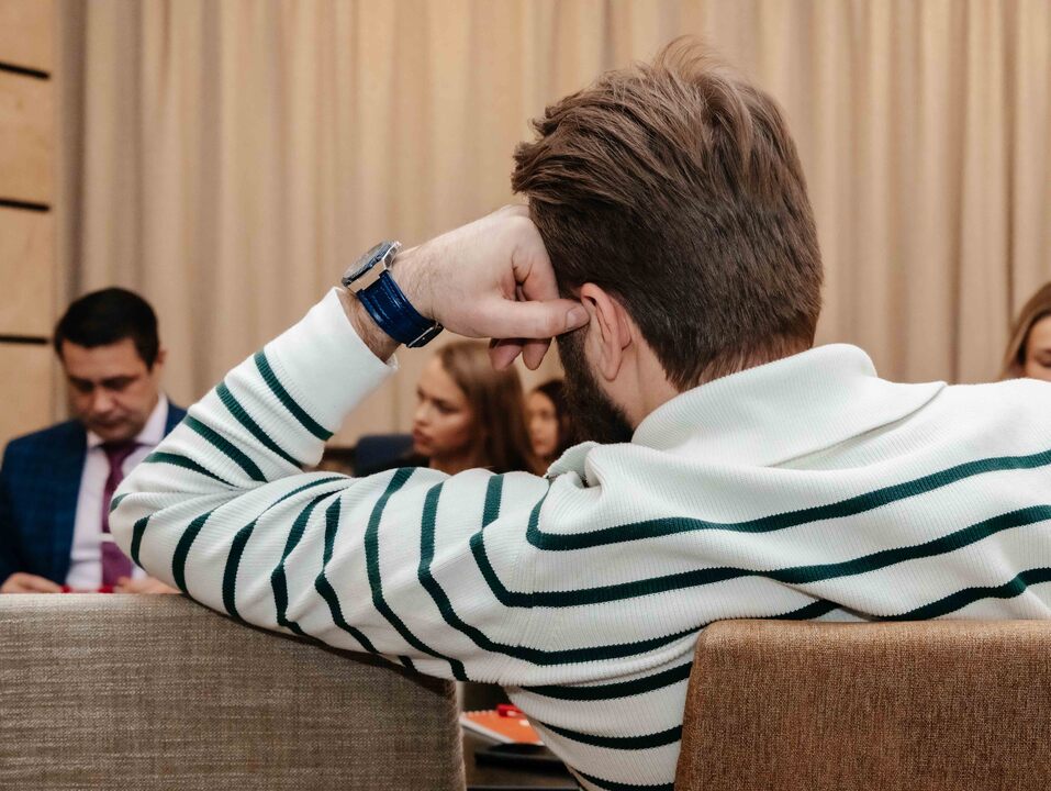 «Мы проигрываем Китаю уже на старте»
 45 «Мы проигрываем Китаю уже на старте»
 45