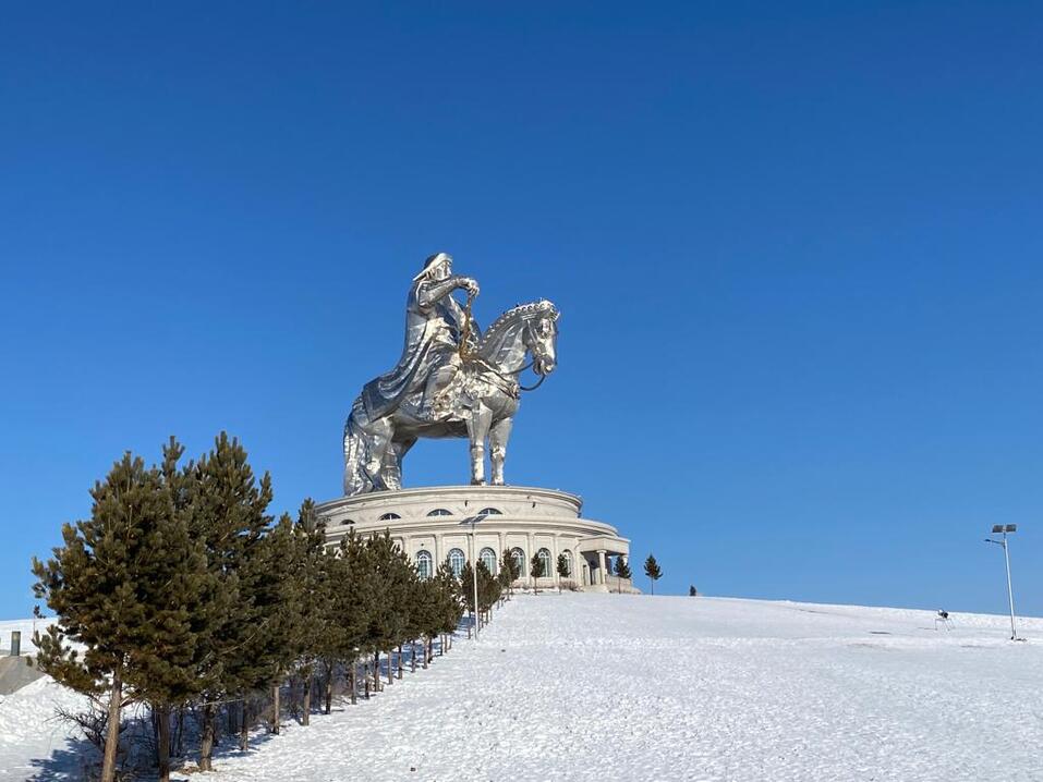 Мототуры, джиппинг, прогулки на лошадях и верблюдах. Монголия завлекает туристов из России 2 Мототуры, джиппинг, прогулки на лошадях и верблюдах. Монголия завлекает туристов из России 2
