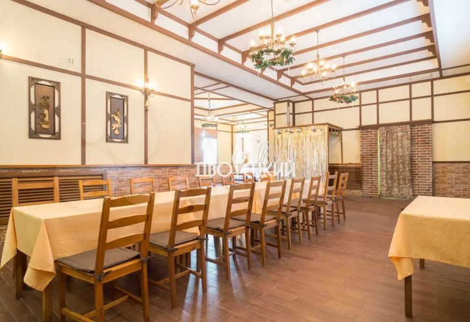 В Челябинске продают «Брудершафт». Фото 2 В Челябинске продают «Брудершафт». Фото 2