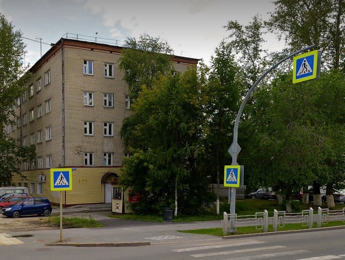 Здание находится в историческом центре Затюменки Здание находится в историческом центре Затюменки