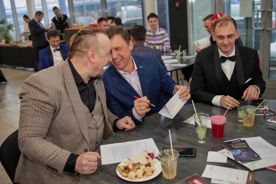 «Деловой клуб-2023». ФОТООТЧЕТ            37 «Деловой клуб-2023». ФОТООТЧЕТ            37