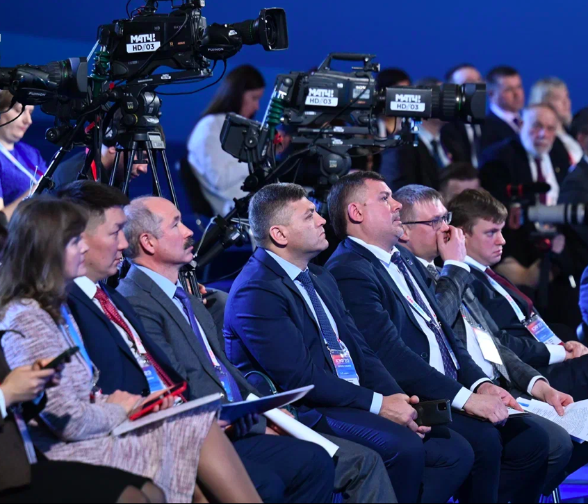 69 соглашений на 565 млрд подписали на КЭФ-2023
4 69 соглашений на 565 млрд подписали на КЭФ-2023
4