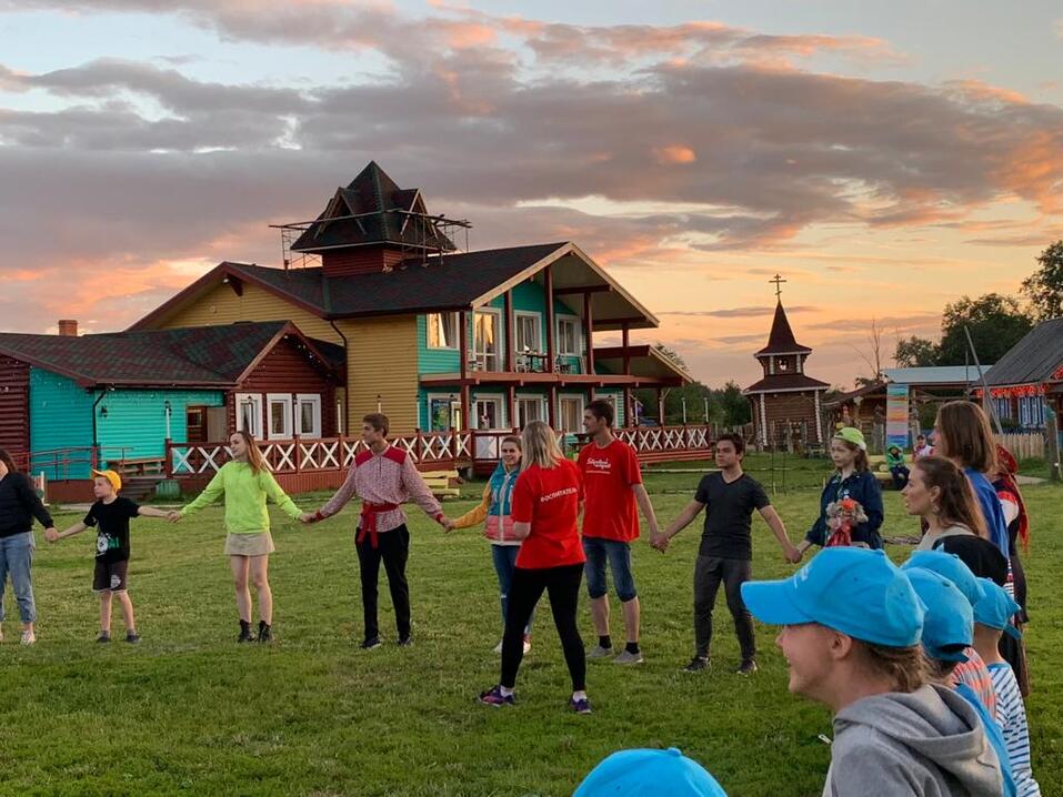 «Мы остались с долгом в 20 млн, сотрудниками и животными». Как гости спасли «Парк Сказов» 6 «Мы остались с долгом в 20 млн, сотрудниками и животными». Как гости спасли «Парк Сказов» 6