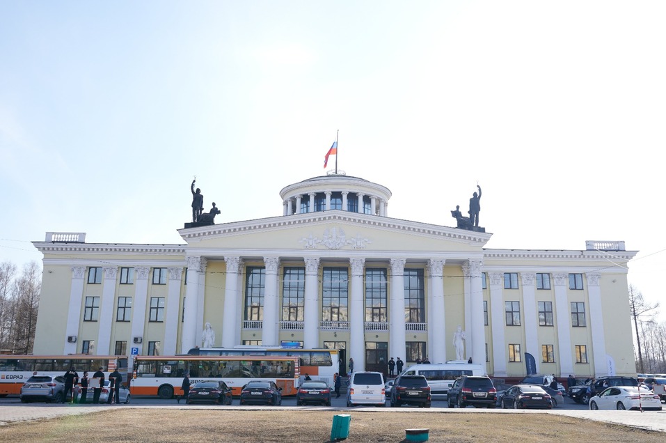 «Вызовы, с которыми столкнулась страна, — это шанс изменить структуру экономики РФ» 5 «Вызовы, с которыми столкнулась страна, — это шанс изменить структуру экономики РФ» 5