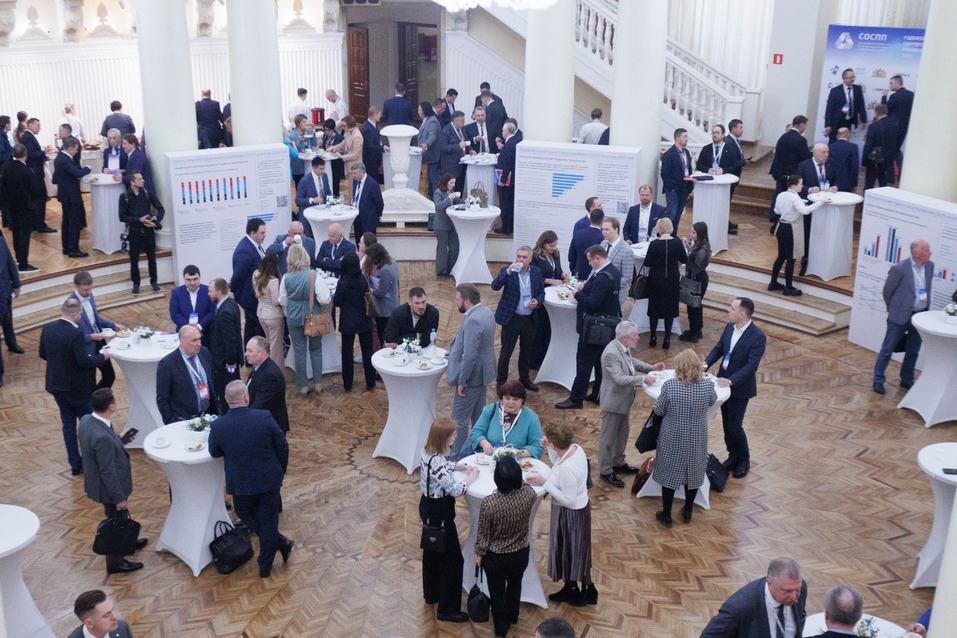 «Вызовы, с которыми столкнулась страна, — это шанс изменить структуру экономики РФ» 7 «Вызовы, с которыми столкнулась страна, — это шанс изменить структуру экономики РФ» 7