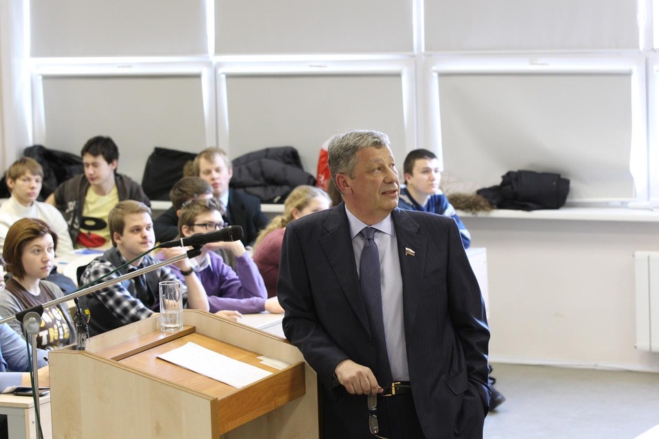 Аркадий Чернецкий: «Такой город, как Екатеринбург, должен развиваться комплексно» 3 Аркадий Чернецкий: «Такой город, как Екатеринбург, должен развиваться комплексно» 3