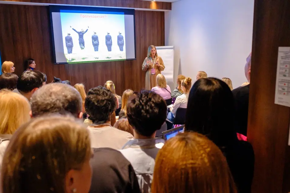 В поисках надежных опор: каким был форум «108+ родителей» в 2023
17 В поисках надежных опор: каким был форум «108+ родителей» в 2023
17