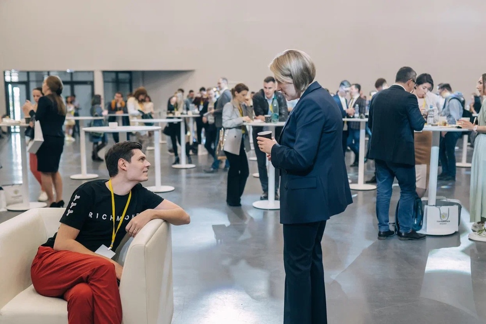 Тинькофф вышел в офлайн в Нижнем Новгороде 5 Тинькофф вышел в офлайн в Нижнем Новгороде 5